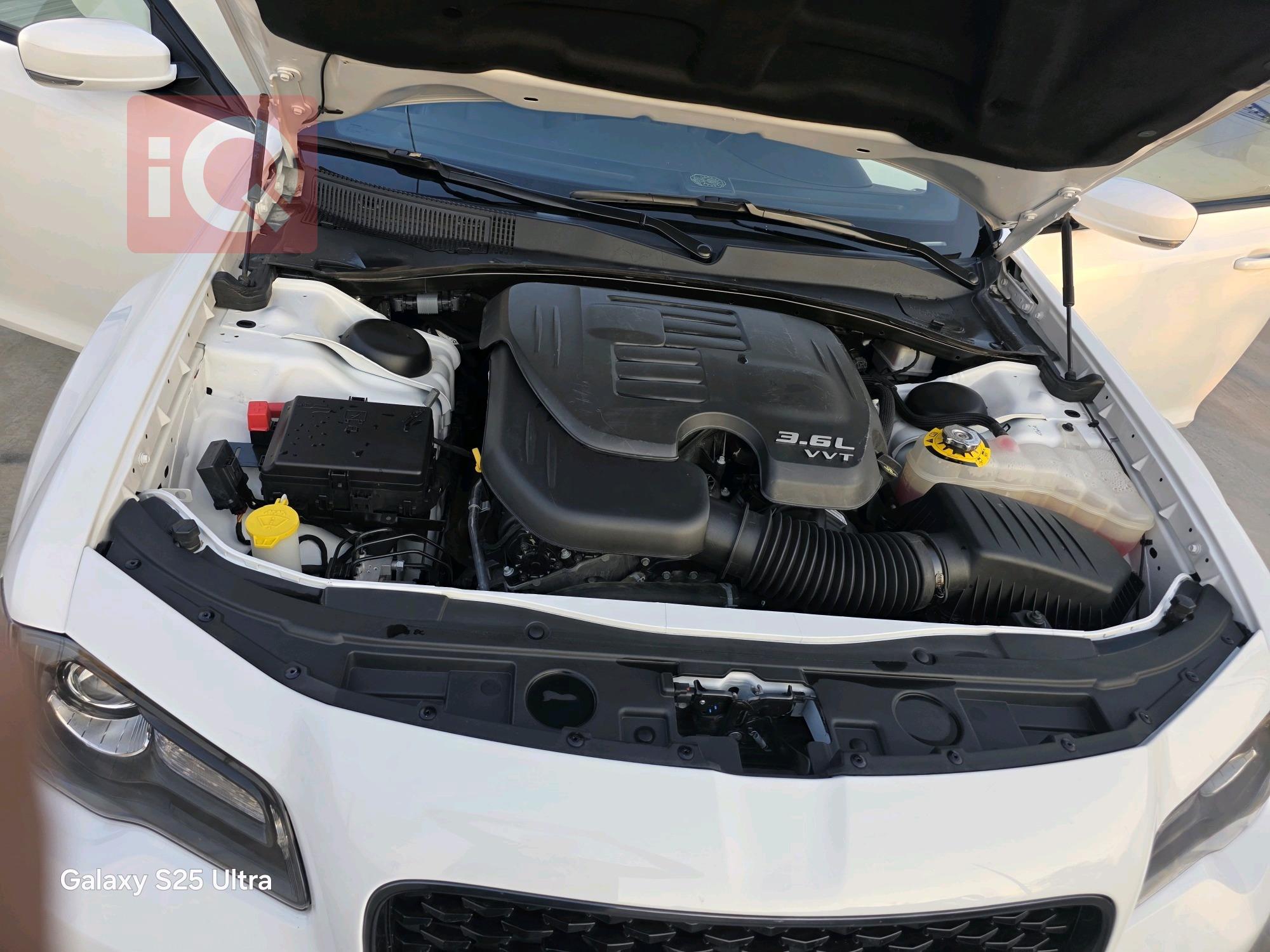 کرایسلەر 300